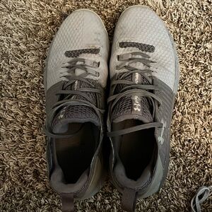 Under armour Basketball shoes